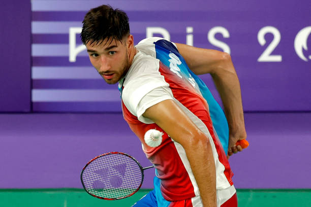 羽毛球场地标记线图解：让你秒懂每条线的用途