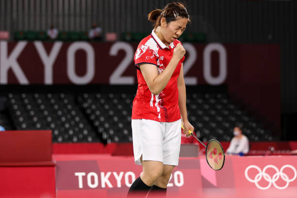 学生党必看!200-1000元羽毛球拍选购攻略