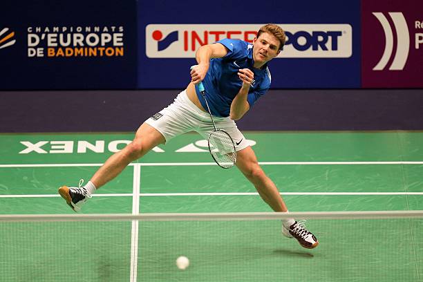 Winex羽毛球拍保养技巧:延长使用寿命的实用方法