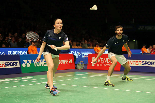 从入门到专业：详解Victor羽毛球鞋各型号性能差异