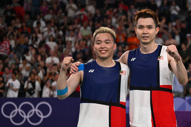 羽毛球单打站位解析:123456号位置的攻防转换策略