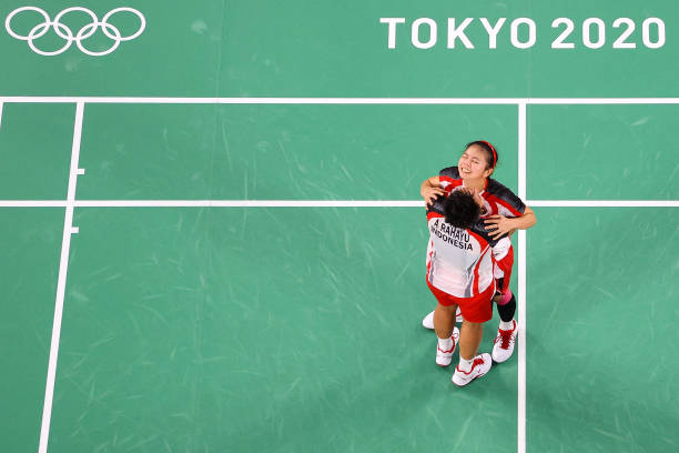 羽毛球战术基础:左单右双的规则与实战技巧