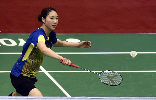 100多块的羽毛球拍和高端拍差距有多大？