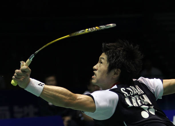 羽毛球拍Strike测评:速度与力量的完美结合