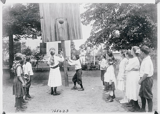 广厦男篮青训队阵容揭晓，年轻球员备战新赛季