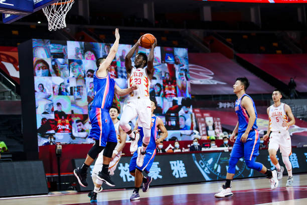 草根篮球盛宴!路人王篮球直播赛事全程解析