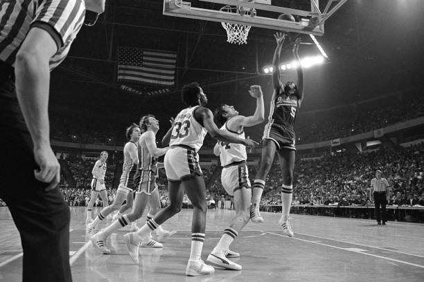 篮球规则快速入门：图解版初学者指南