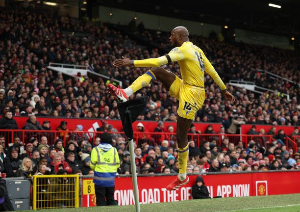 陈英雄：足球场上的传奇人生