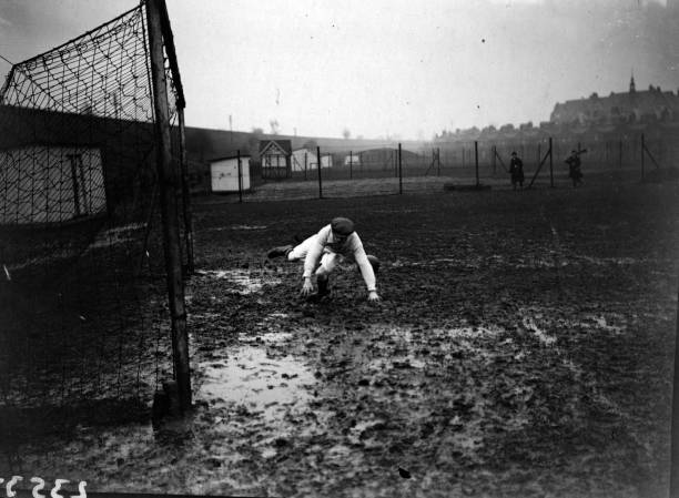 从官方数据到球场表现:梅西身高对职业生涯的影响