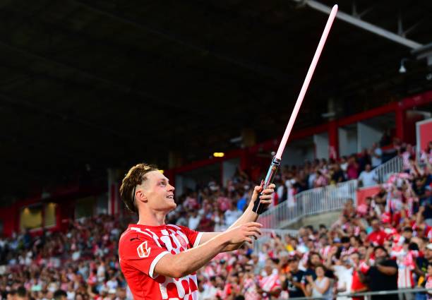 越位音乐节2024阵容解析:从摇滚到电音,多元风格一网打尽