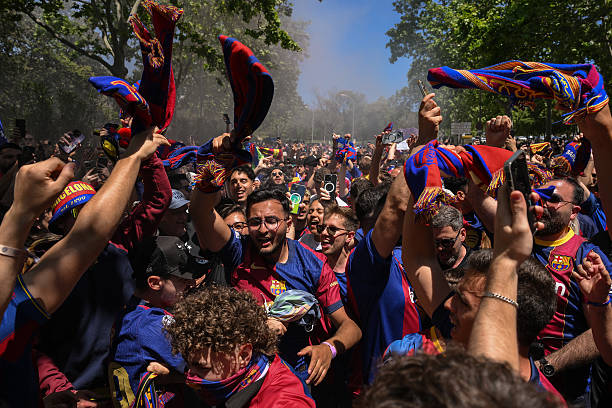 别再抱怨实况足球2021防守难了!试试这些实用策略