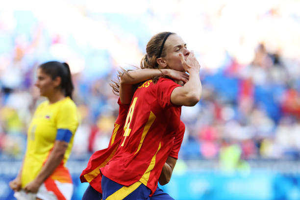 裁判视角:角球防守距离的判罚标准