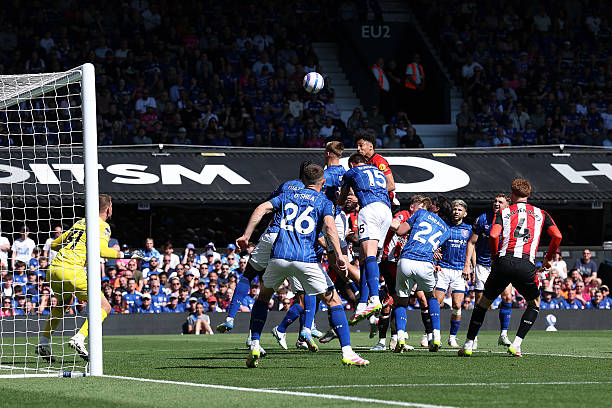 姆巴佩巴黎生涯256球全收录：从首秀到传奇的进球轨迹