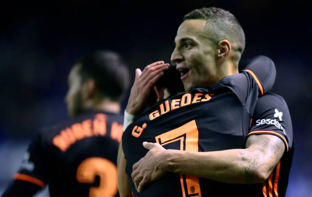 里杰卡尔德vs现代后腰:他的踢法放在今天是否依然顶级?