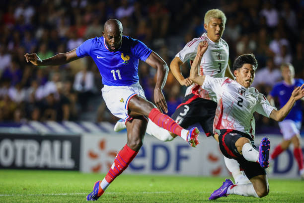 巴黎圣日耳曼冲击首座欧冠,国米能否阻挡姆巴佩?