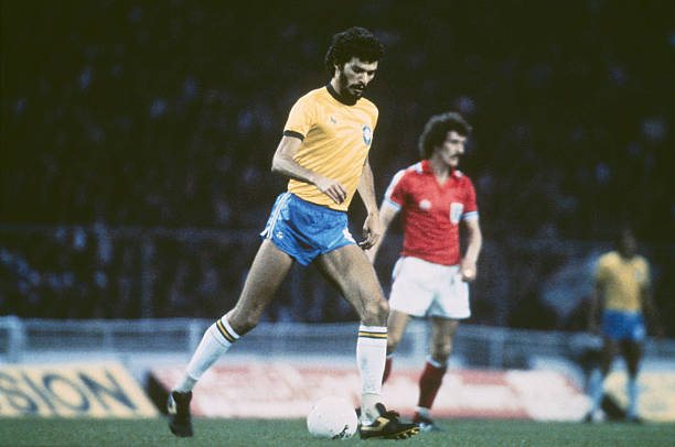 巴黎圣日耳曼主教练的执教理念与球队文化