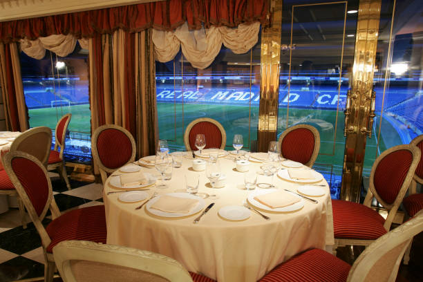 战术板:瓜迪奥拉与安切洛蒂的欧冠巅峰博弈