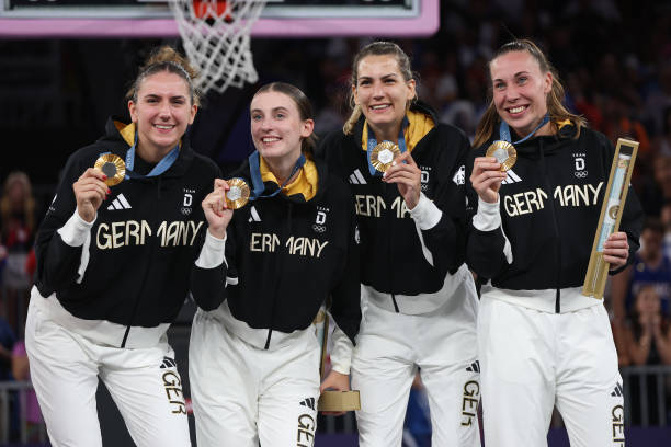 从左至右看奥运五环：颜色背后的故事