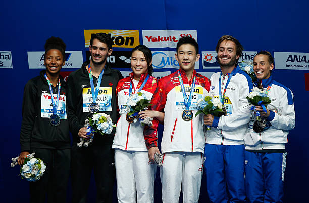 韦斯莱家的幽默与温情：奥利弗菲尔普斯如何塑造乔治