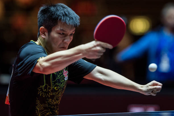 乒乓球搓球训练方法:正反手搓球的专项练习