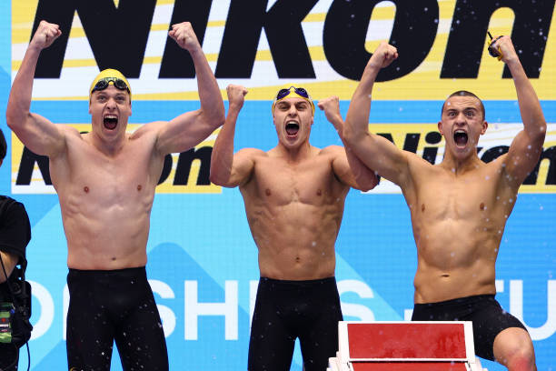 游泳技术示意图绘制技巧与步骤详解