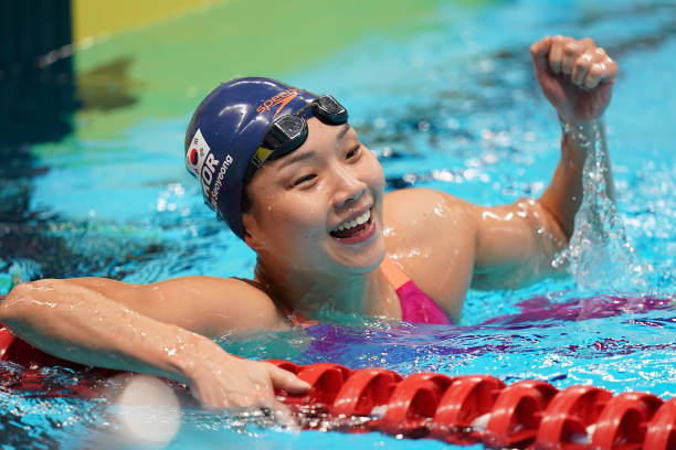 三年级游泳比赛总结写作技巧:抓住重点,表达清晰