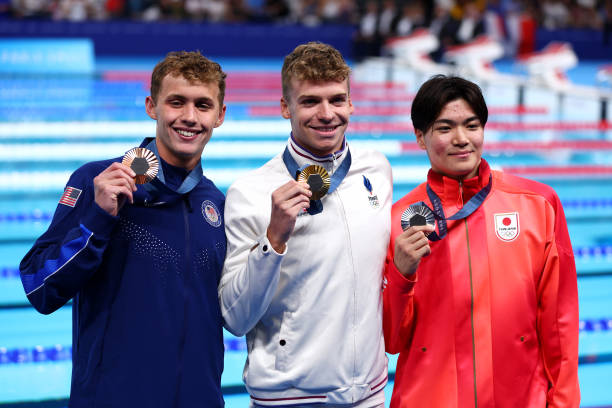 水中的自由:游泳如何让人感到身心解放