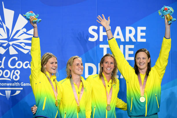 碧波之上,展现自信与力量