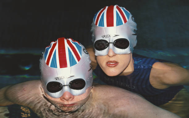 耳朵进水出不来会引发中耳炎吗?专家解答