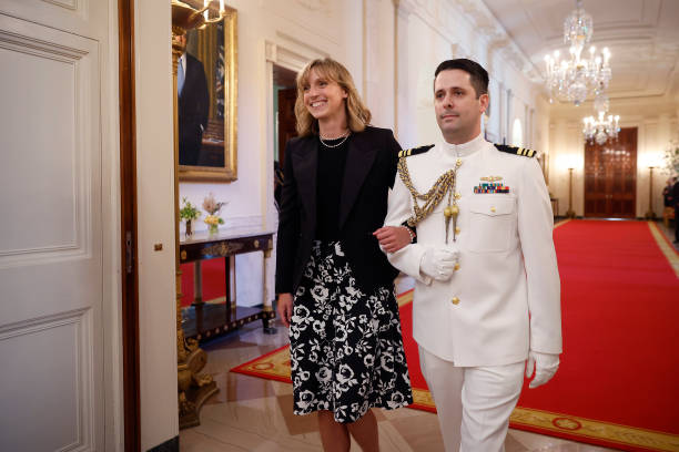 游泳池维护与管理方案:长期使用与保养的最佳实践