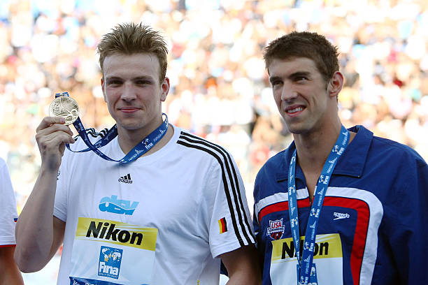 颈椎间盘突出患者游泳锻炼的禁忌与建议