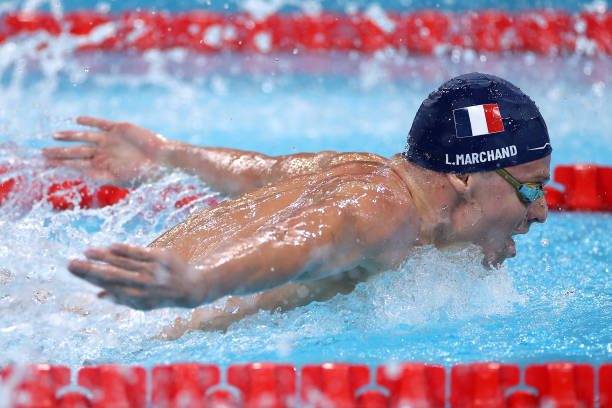 夏季游泳需注意:如何预防妇科感染