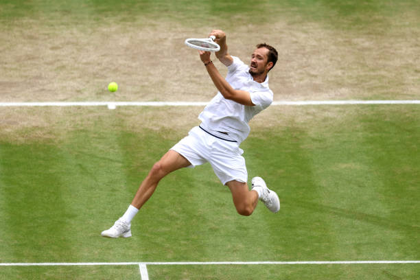 李娜家庭照首度公开：一儿一女的温馨日常