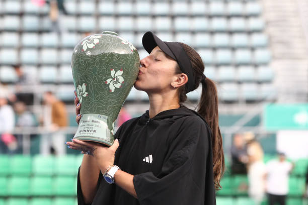 张喆网球教练履历:从运动员到专业教练的成长之路