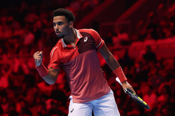 网球比分播报基础:如何准确解读比赛分数