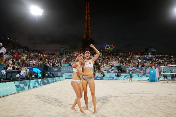 排球场地长宽尺寸要求:室内与室外场地是否一致?