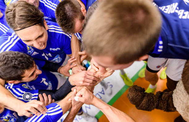 排球比赛规则解析:上场人数要求