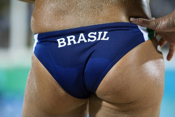 专业教练分享:排球垫球的核心要点与训练建议