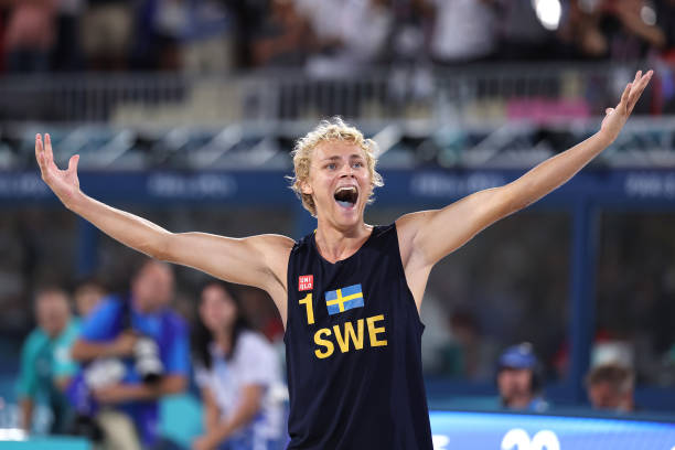 张常宁综艺节目访谈:分享排球生涯与生活趣事